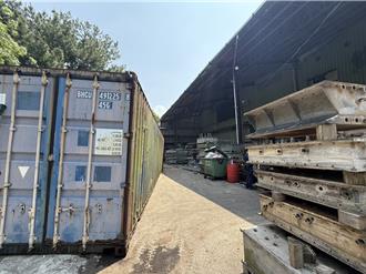 林口工厂爆流血衝突！员工口角 52岁男持刀砍伤同事腹部