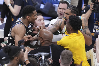 NBA》字母哥與哈利伯頓父親爆口角！賽後怒批：很不尊重