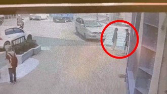 影》八德死亡車禍！失控撞行人釀1死1重傷 監視器畫面曝