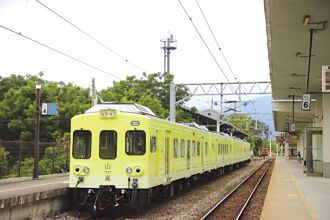 台铁山岚号 打造花东美景之旅