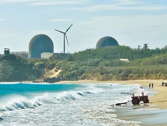 海納百川》通霄除了發電 什麼都沒有（鄧哲偉）