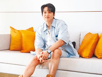 黃致列練中文歌 笑喊被催眠