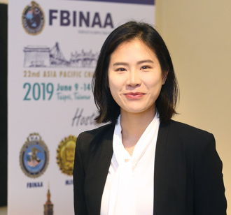 「最美調查員」押解貴婦奈奈返台  曾破劉喬安賣淫、一銀盜領案