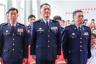 海巡署晉升3名少將  署長親自授階   家屬出席典禮