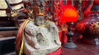 台東富山村百年信仰 天然石頭公坐鎮 庇佑漁民出海平安