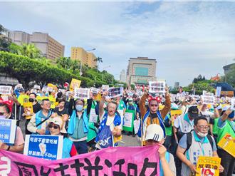 勞團五一遊行提7訴求 喊增國假、要加薪 勞動部表態了