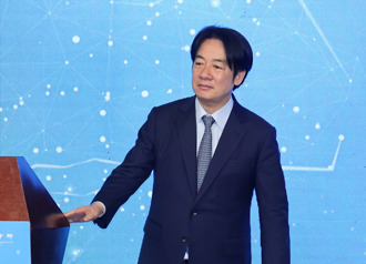 國戰會論壇》賴政府民調赤字下的三重困局（蔡炫）