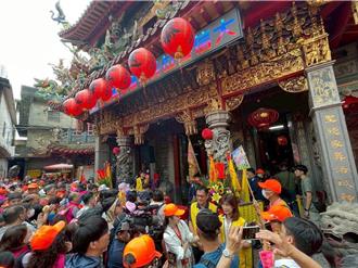 白沙屯媽「粉紅超跑」今夜起駕   盧秀燕首度參與引聯想