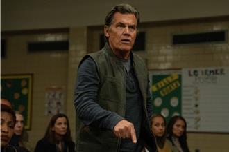 全班小孩在凌晨2點17分神祕失蹤？詭異監視器畫面曝光