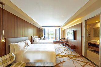 Home Hotel攜手SAWAA 寵愛媽咪