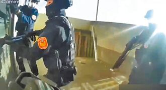 逼5車手拍不雅片 2嫌求處無期徒刑