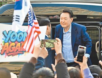 疑收鑽石項鍊 韓檢搜尹錫悅宅