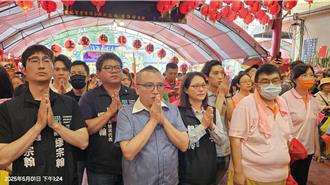 白沙屯媽祖進香起跑 周榆修率民眾黨公職參拜祈平安