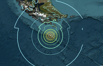 快訊》智利南端近海淺層強震規模7.5！海嘯警報狂響居民疏散