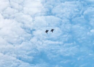 台南IDF例訓 市區上空誤射火焰彈