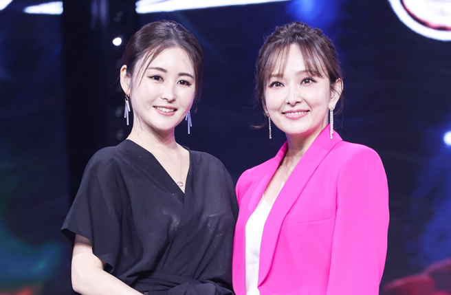 麻衣和愛紗曾組Sunday Girls出道。（圖／中時資料照）