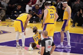 NBA》詹皇惊传左膝韧带二级扭伤照样打 放话不劝东契奇续约
