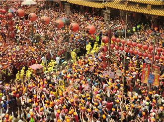 白沙屯媽祖36小時急行軍抵達北港    33萬信徒塞爆朝天宮