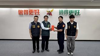 提款機裝設防詐辨識系統受好評   黃偉哲網路好感度奪冠