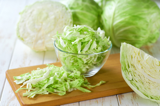 日本菜農稱「高麗菜不用一片一片洗」！台灣內行人搖頭 原因曝光