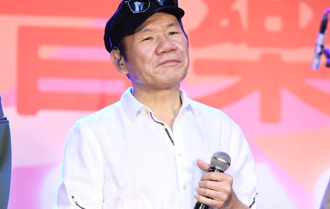 趙傳百歲母辭世！淚訴思念「2年內痛失雙親」：跟爸爸相伴了