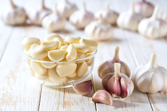 剝蒜頭只要7秒 北農教4技巧 外皮自動剝落