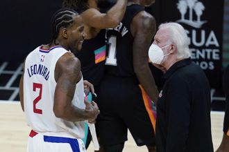 NBA》里歐納德祝福恩師帕波維奇：感謝他為我做的一切