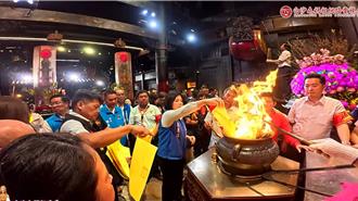 独家》张丽善烧疏文仪式惹议 拱天宫主委说话了