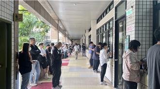 台電僱員初試登場 近1.2萬人報考