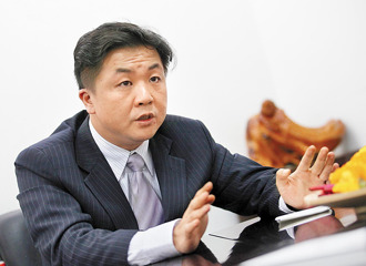 爆呂秋遠1協議停損 孩子生母再開撕：我不會放過你