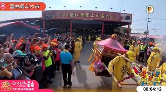 白沙屯媽祖突進六房媽紅壇 信眾又驚又喜：媽祖婆們聊天了