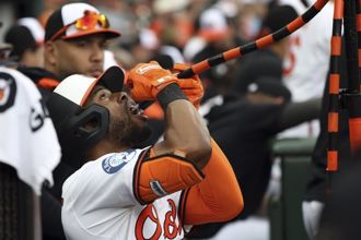 MLB》皇家、金莺互轰10发阳春炮！总教练：好像没看过这种事