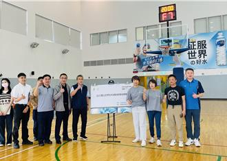 板橋體育場觀眾席破舊挨批 新北副祕書長：待世壯運後全面整修