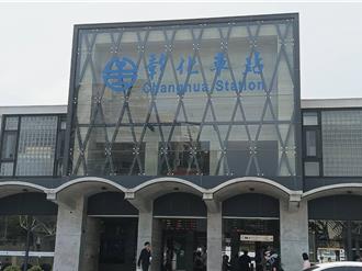 彰化火车站「摄」狼出没 拿手机偷拍被活逮手狂抖