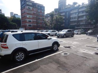 元大人壽出手 近2倍底價標得中山區伊通街土地