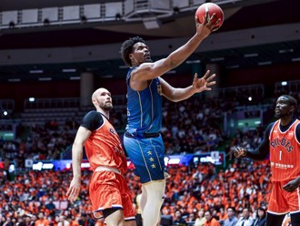 PLG》莫巴耶关键5罚4中 勇士作客险退领航猿摘决赛首胜