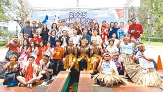 朝陽科大國際文化週 濃濃異國味