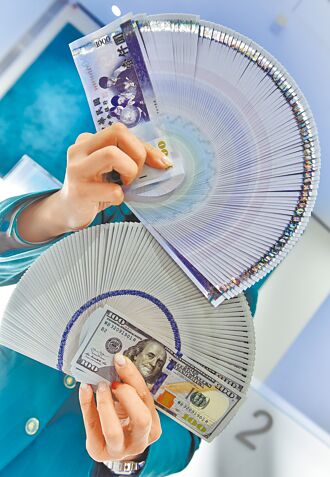 毛利率一夕轉負 業者電話打爆央行