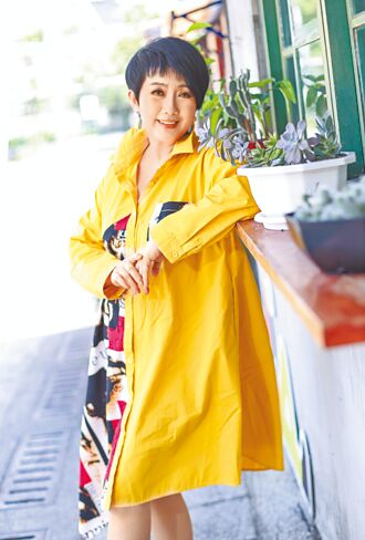 周思潔盼媽好命健康過百歲