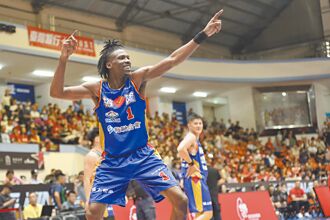 SBL》摩斯再摘雙20 裕隆輕取台銀宣告聽牌