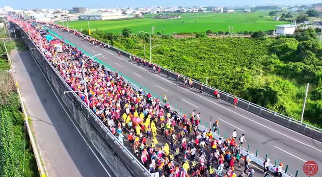 200年來白沙屯媽祖的粉紅超跑,有可能第一次要進入南投,明天早上6時出發,預測三條路線引關注。(翻攝白沙屯媽祖網路電視台)