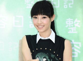 41岁影后再婚首曝二胎儿！母子互动登热搜「大宝反成隐形人」