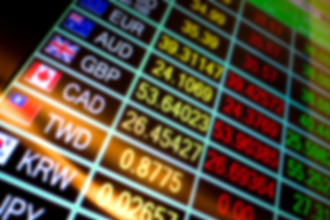 台幣暴衝非巧合？「萬億分之一事件」牽動川普、AI與壽險資金