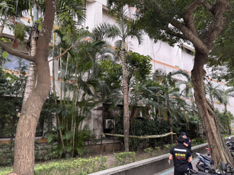 駭人！北市忠孝醫院冷氣室外機上躺「腐爛男屍」  警急封鎖現場