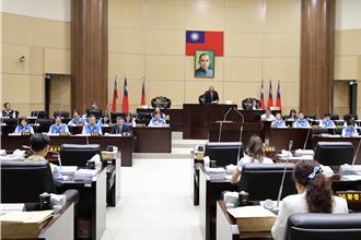 苗栗縣議會定期會開議  大罷免成話題