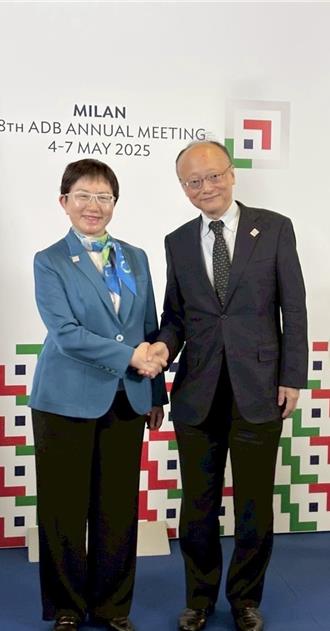 莊翠雲參加亞銀年會 抗議我國名稱遭矮化