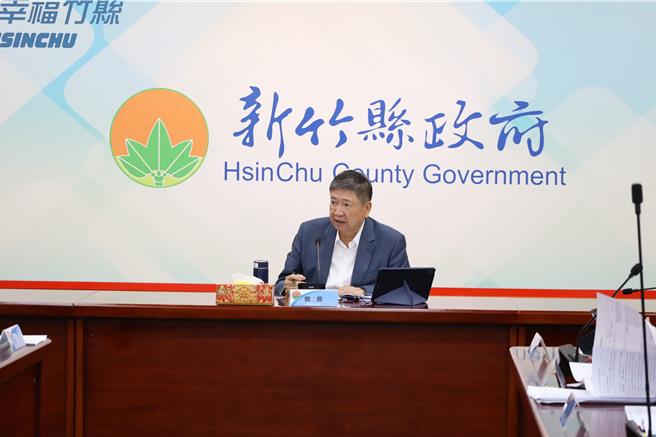 近日澳洲進口豬肉驗出輕量萊克多巴胺，新竹縣長楊文科十分重視此議題，6日要求各局處務必嚴格把關，從產地標示、國產豬查驗，到學生營養午餐食用肉品等，均須謹慎以對。（新竹縣政府提供／陳育賢新竹傳真）