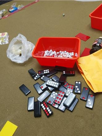 五股天九牌職業賭場遭抄 牌面暗藏記號！賭客怒揭詐賭內幕