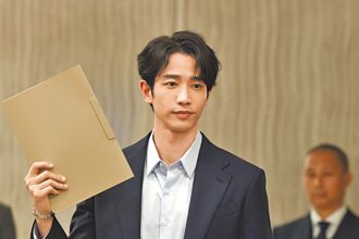 劉以豪被劉德華告白 羞到笑場NG