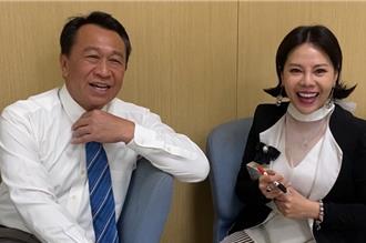 錦雯、游安順18年後再續緣！她隨身帶「熊娃娃」背後原因超催淚